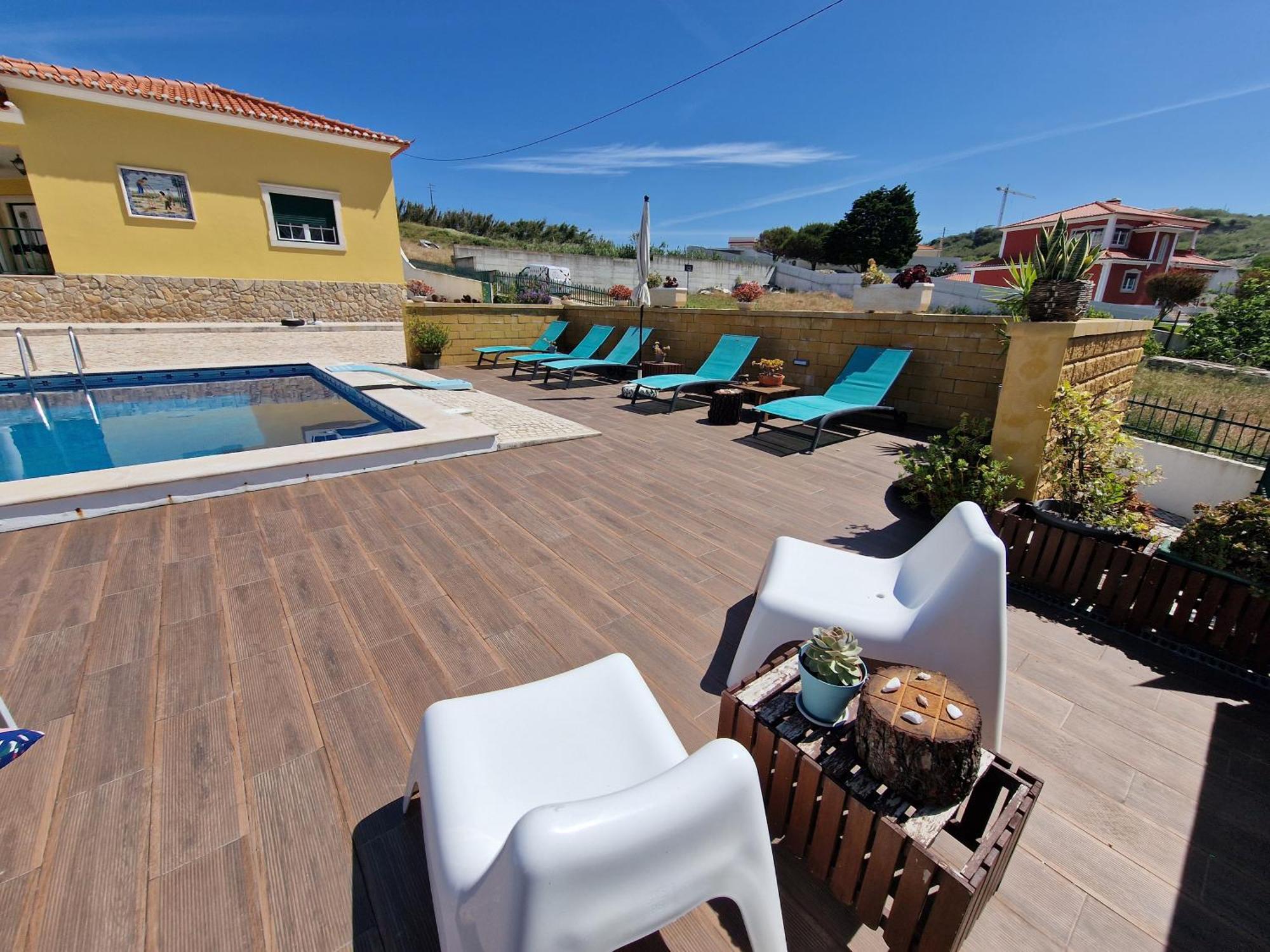 Porto Dinheiro Beach I Lourinhã Eksteriør billede