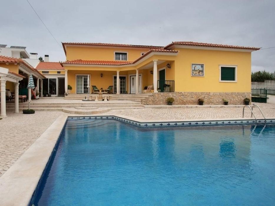 Porto Dinheiro Beach I Lourinhã Eksteriør billede