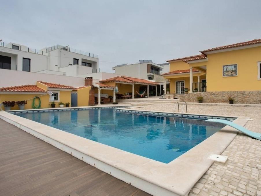 Porto Dinheiro Beach I Lourinhã Eksteriør billede